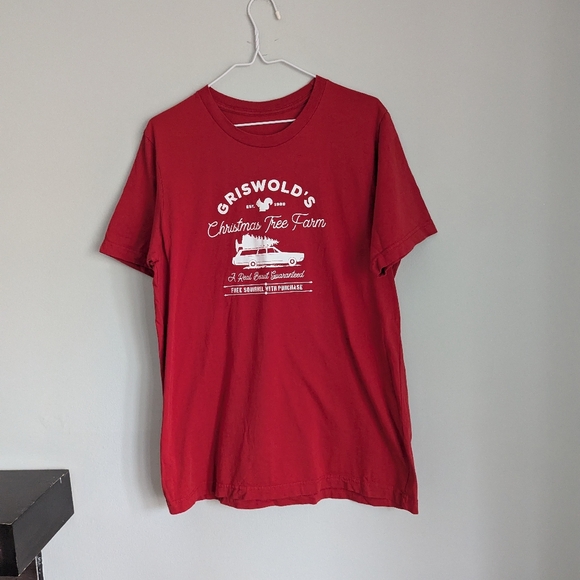 Griswold's Red Short Sleeve Tee National Lampoons Christmas Vacation Womens L 68 - Picture 1 of 6